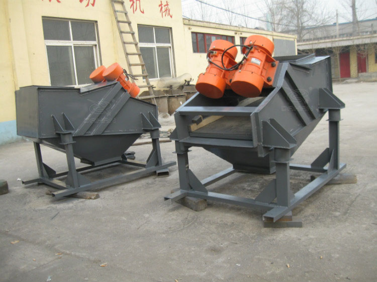 振動電機(jī)安裝頂部